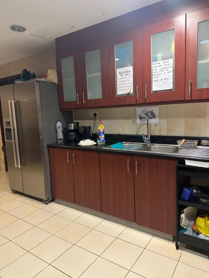 Pirates Bay Hostel Dubai Luaran gambar